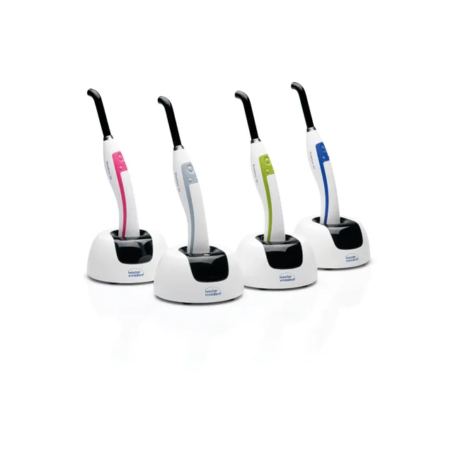 İvoclar Bluephase G4 Işınlı Dolgu Led Cihazı photo